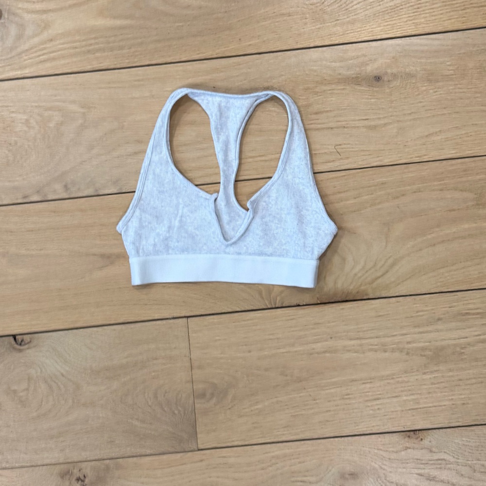 ARITZIA